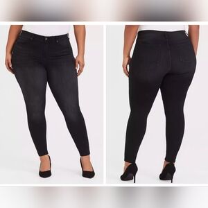Sky High Skinny black wash 20R Torrid Skinny Jeans